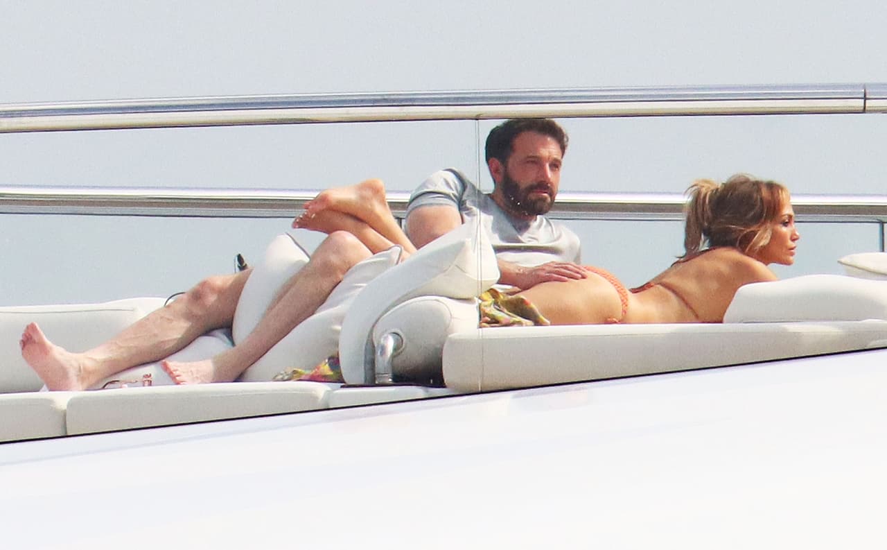 Y es que momentos como este hicieron recordar aquellas imágenes del video 'Jenny from the block' de JLo. 
<br>