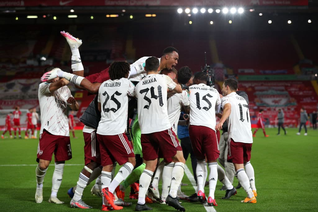 Los 'Gunners', tras su gran hazaña, consiguen avanzar en la Carabao Cup