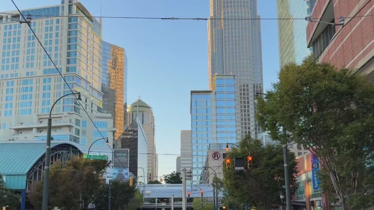 Policía de Charlotte destaca esfuerzos para reducir la violencia armada
