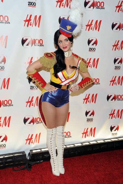 Divertida, colorida y muy sexy, la 'chica California' se ha robado el corazón del mundo con su talento y carismáticos looks. ¿Te atreves a copiarlos?. ¡Las fotos que debes ver hoy!: Disfruta de magia de las imágenes más increíbles