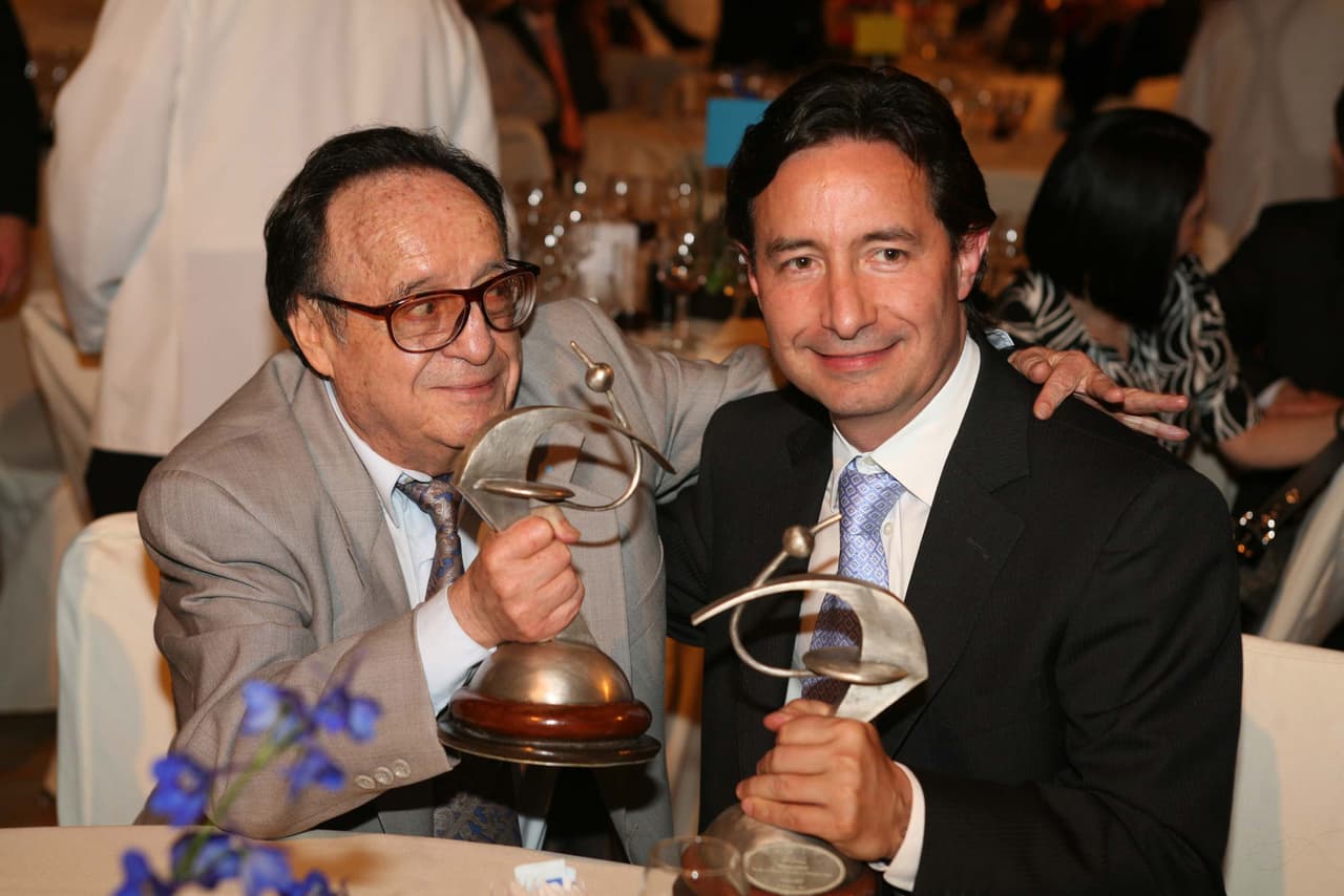 Si bien la producción de esta bioserie fue gestada hace varios años, su proceso de investigación inició hace poco más de un año y se mantiene.