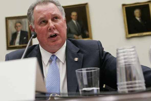 Nacido en Cuba, Albio Sires ganó la reelección este martes en el 8 distrito de Nueva Jersey.