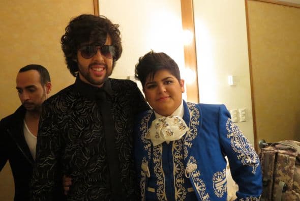 Stephanie con Raúl Vidal.