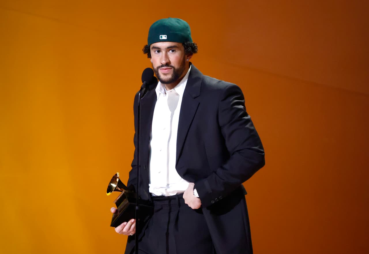 Todo lo que sabemos de la millonaria demanda que recibió Bad Bunny por su exnovia