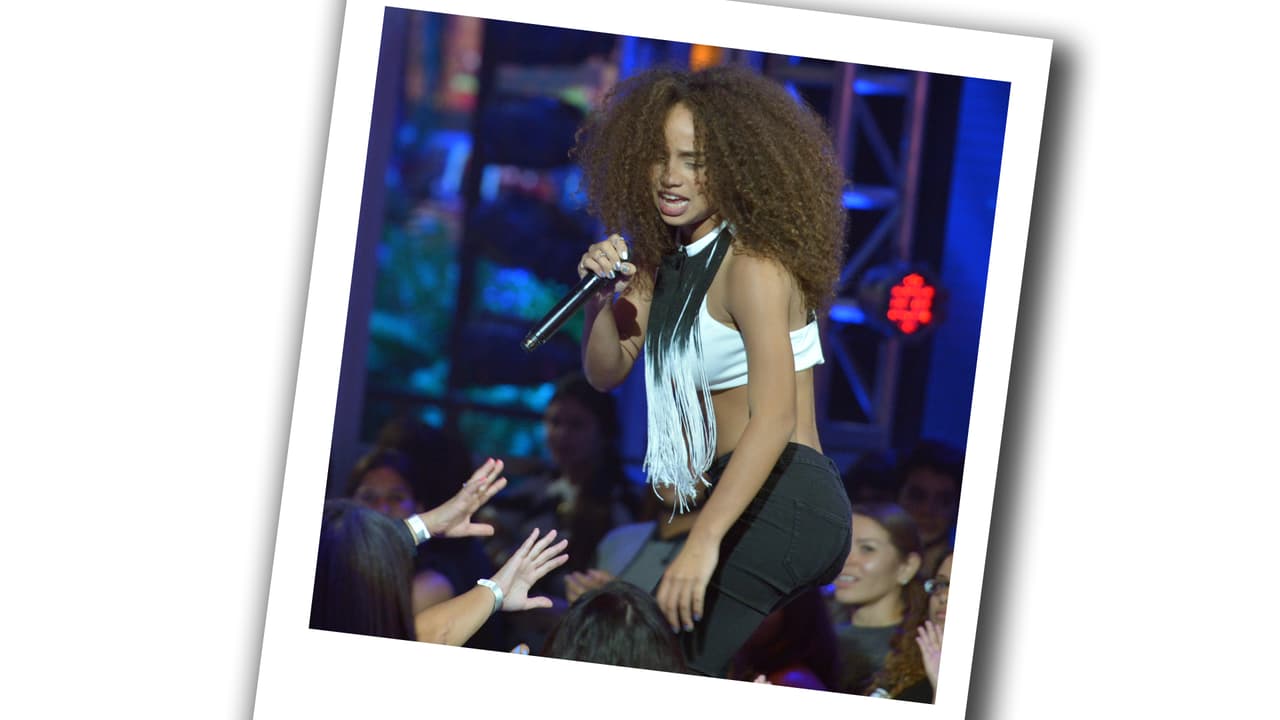 Y aplaudimos a Alondra por admirar a la cantante.