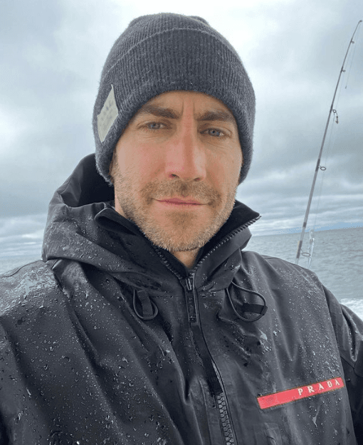 <b>Jake Gyllenhal</b>
<br>
<br>Jake no tiene miedo de actuar en cualquier género, así como modificar su aspecto físico: por ejemplo, llenarse de músculos y lucir una melena larga en el filme 'Prince of Persia'.