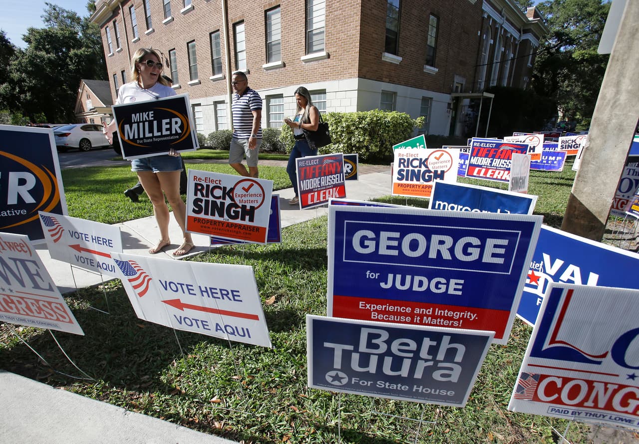 Precisamente a esa zona del país han llegado unos 200,000 puertorriqueños que huyen de la crisis económica de la isla desde 2012, según datos del gobierno de la isla. Los boricuas, que ya superan el millón en Florida y que tienden a favorecer a los demócratas, podrían ser claves en esta elección.