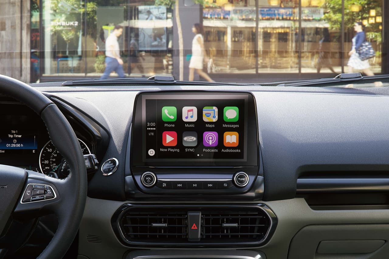 La versión Titanium de la nueva Ford EcoSport llega equipada con un sistema de audio B&O Play de Harman de 650 vatios con 10 cornetas. Las versiones equipadas con el sistema SYNC 3 cuentan con los sistemas Apple Car y Android Auto.