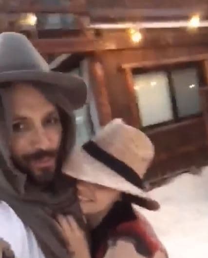 "[...] Te amo, Stambuk. Por esa sonrisa tuya que me hace sentir lo que es la felicidad total. Así sí y si no, también. ¡Feliz vida, amor! ¡Por muchos años más!", escribió Maite al pie de su publicación.