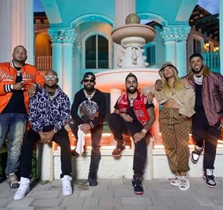 <b>El artista más sensible: </b>Karol G. Para Xavier Semper de Mambo Kingz, Karol "es una mujer súper, extra talentosa, pero con una sensibilidad muy bonita. Tuvimos la oportunidad de producir su disco 'Ocean' y nos dejó ver que tiene un talento enorme, pero a la vez es un amor. Es nuestra hermanita”.