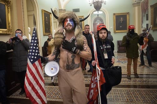 La fiscalía no descarta cargos contra Trump por incitar el asalto al Capitolio