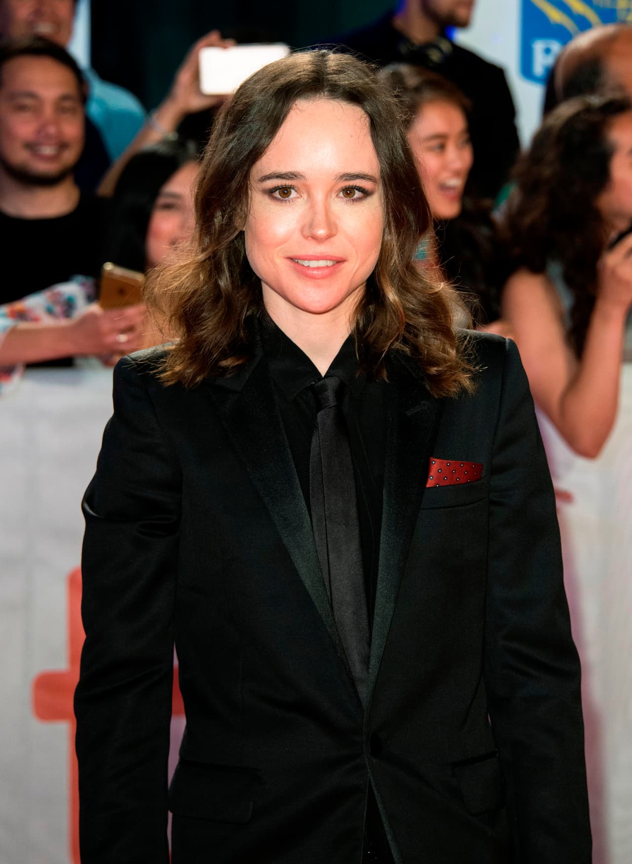 El artista de 33 años, se comprometió a seguir luchando por "todas las personas trans que enfrentan acoso, desprecio, abuso y violencia a diario".