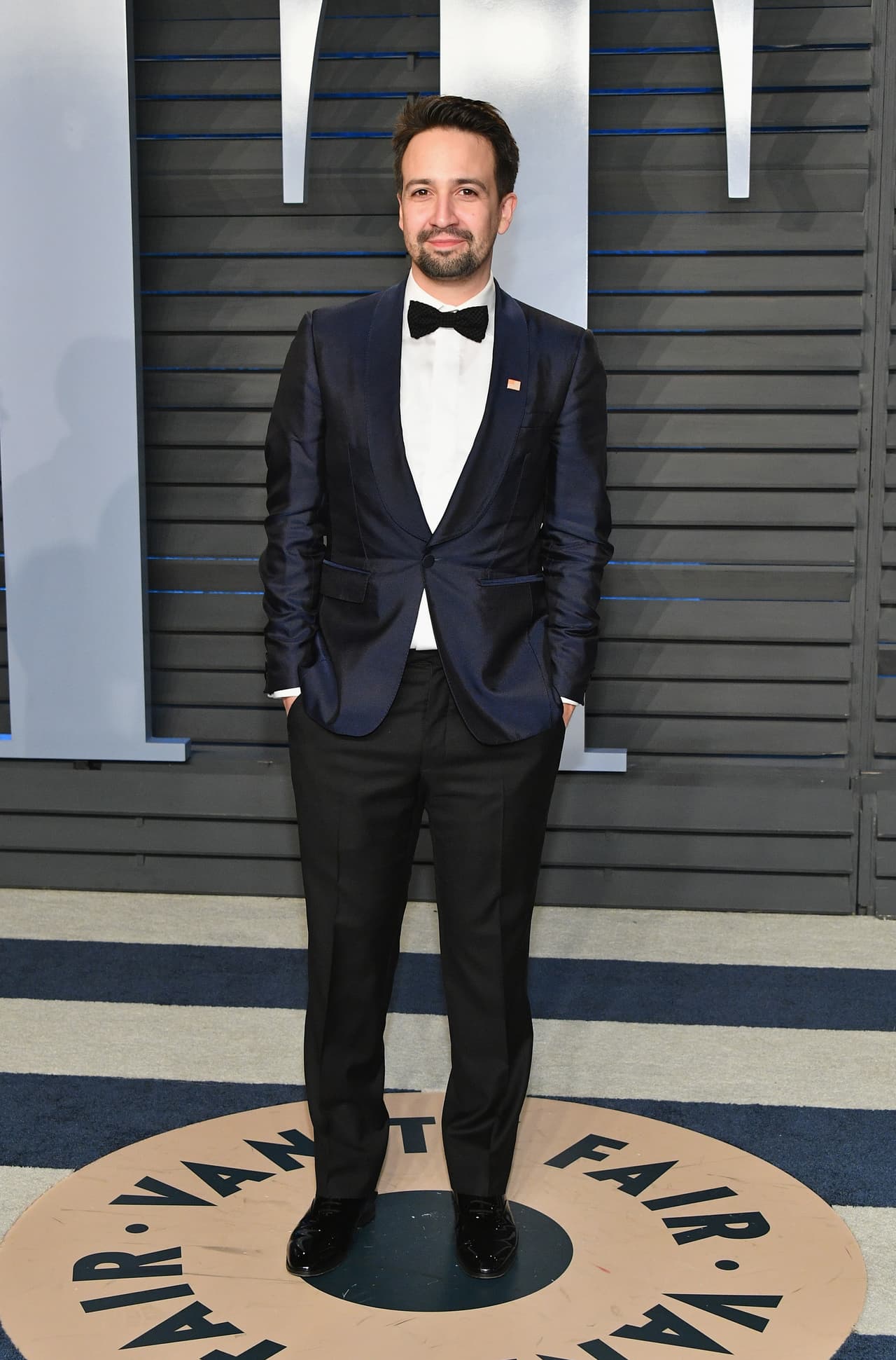 En el 
<b>número 62 se encuentra Lin-Manuel Miranda con 45.5 millones</b>. Este es su debut en la prestigiada lista de la revista especializada en negocios y finanzas.
<br>