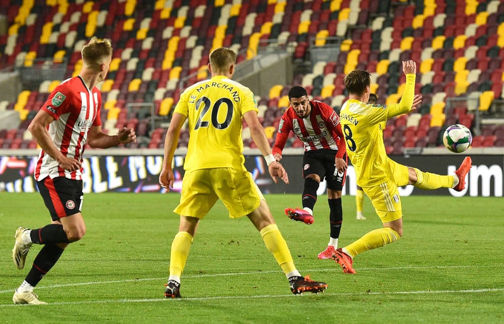 Brentford golea al Fulham con tres tantos. Los autores fueron Said Benrahma con doblete y Marcus Forss sumando uno.