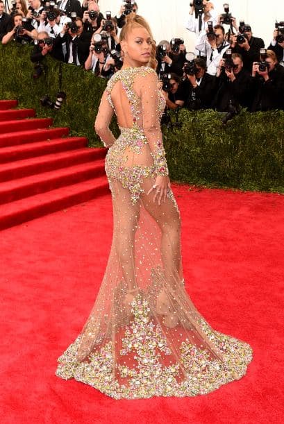 En la gala del MET las tres sensuales famosas dejaron a muchos boquiabiertos con sus curvas al descubierto. ¿Quién las lució mejor?