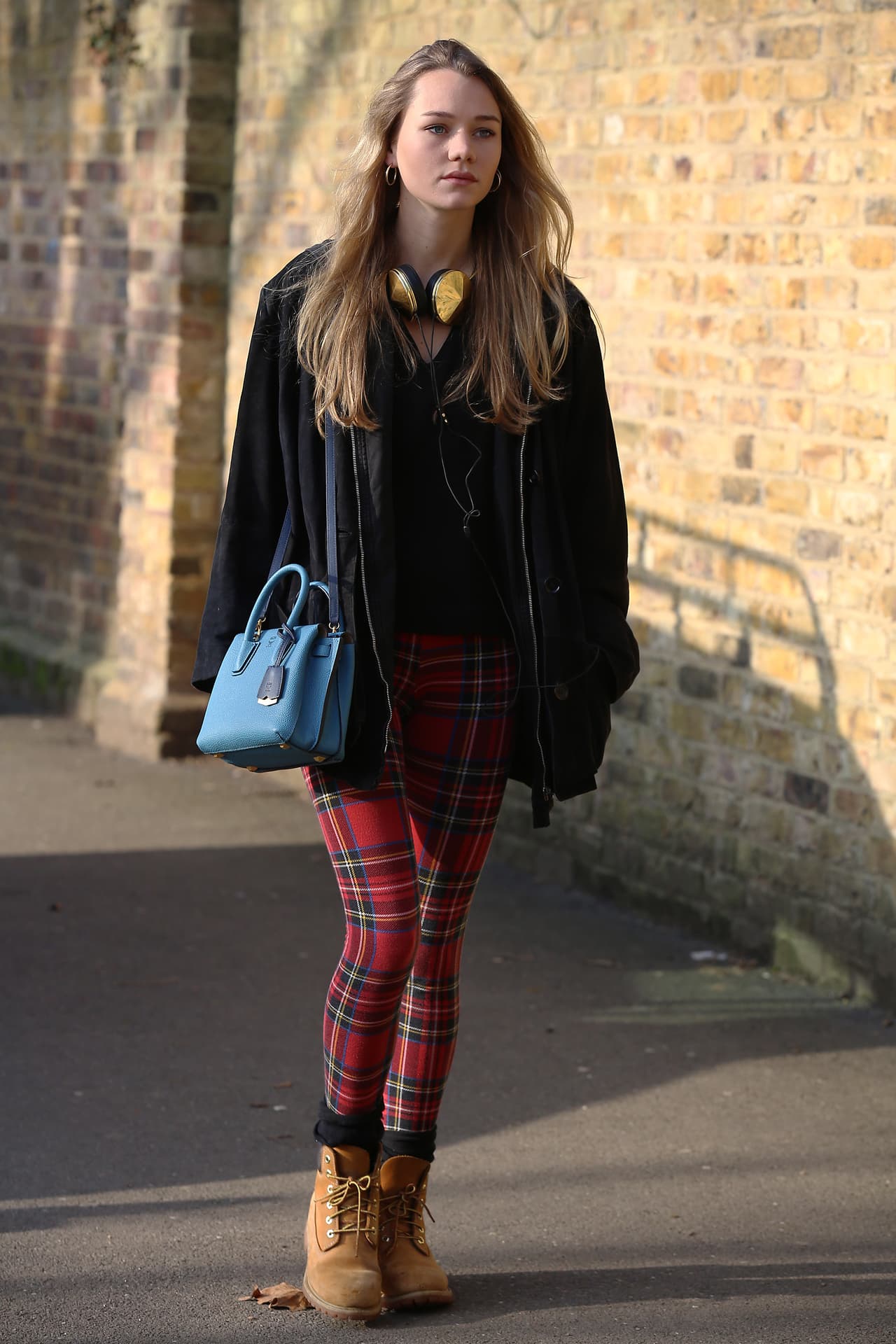 La joven empezó su carrera en el mundo del modelaje cuando la descubrieron en un Pub de Londres. En ese entonces tenía 16 años.