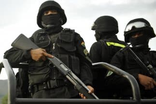 Destituyen a legislador boliviano por violencia doméstica