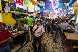 Los precios aumentan hasta 333% por la temporada navideña