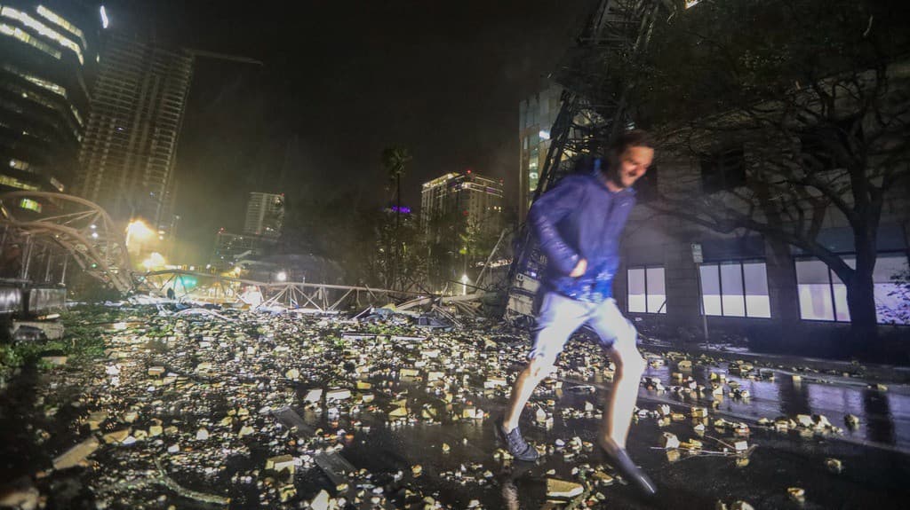 En un minuto: Los estragos del huracán Milton tras su paso por Florida