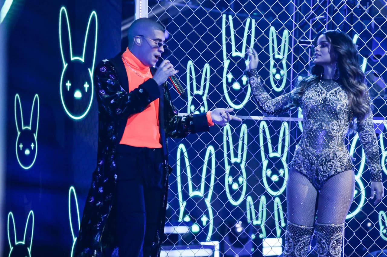 El puertorriqueño y la dominicana encendieron el escenario.