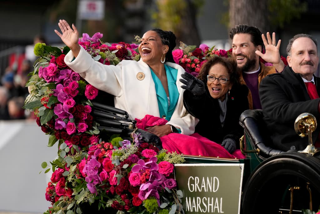 Audra McDonald fue anunciada como Gran Mariscal del Desfile de las Rosas 2024. Su carrera en teatro, música y televisión la convierte en un testimonio de la resonancia global de las melodías.