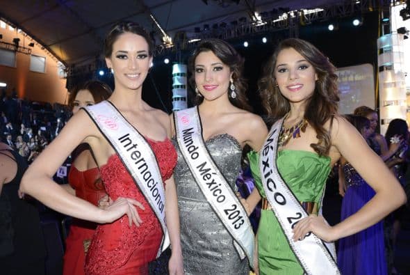 Te llevamos detrás de cámaras de Premios TVyNovelas 2014. Estos fueron los momentos que no pudiste ver y que aquí te los mostramos en exclusiva.