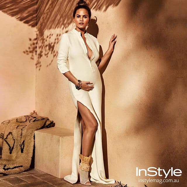 Chrissy Teigen y su encantador embarazo.