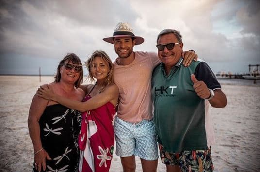 Angelique lleva muy buena relación con su familia política.