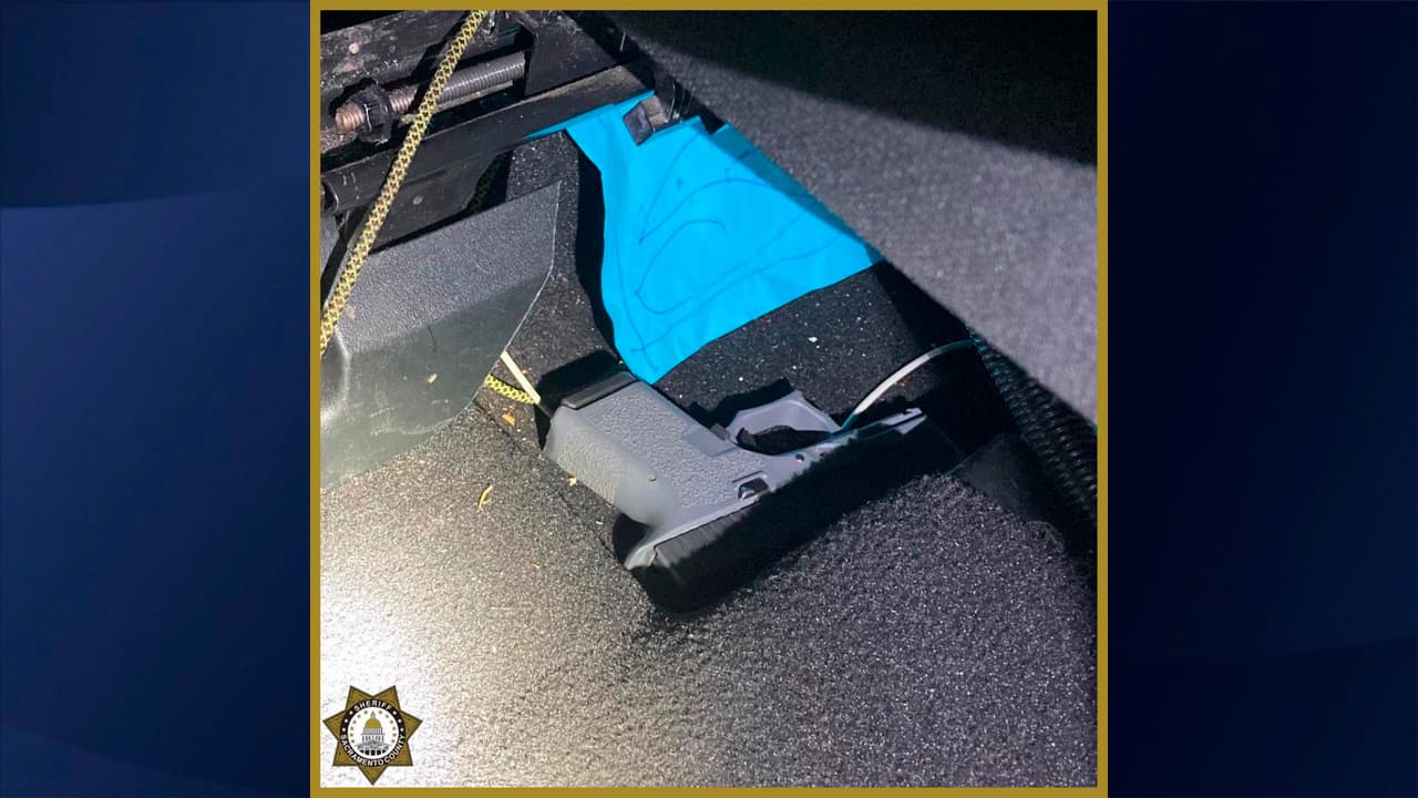 Detectives creen que ambos sospechosos pueden estar involucrados en incidentes similares no denunciados o sin resolver en el área. Si tiene información sobre Juan Rincón o José Rincón y su participación en este tipo de delitos, comuníquese con la Oficina del Sheriff al (916) 874-5115 o con Sacramento Valley Crime Stoppers al (916) 443-HELP (4357).