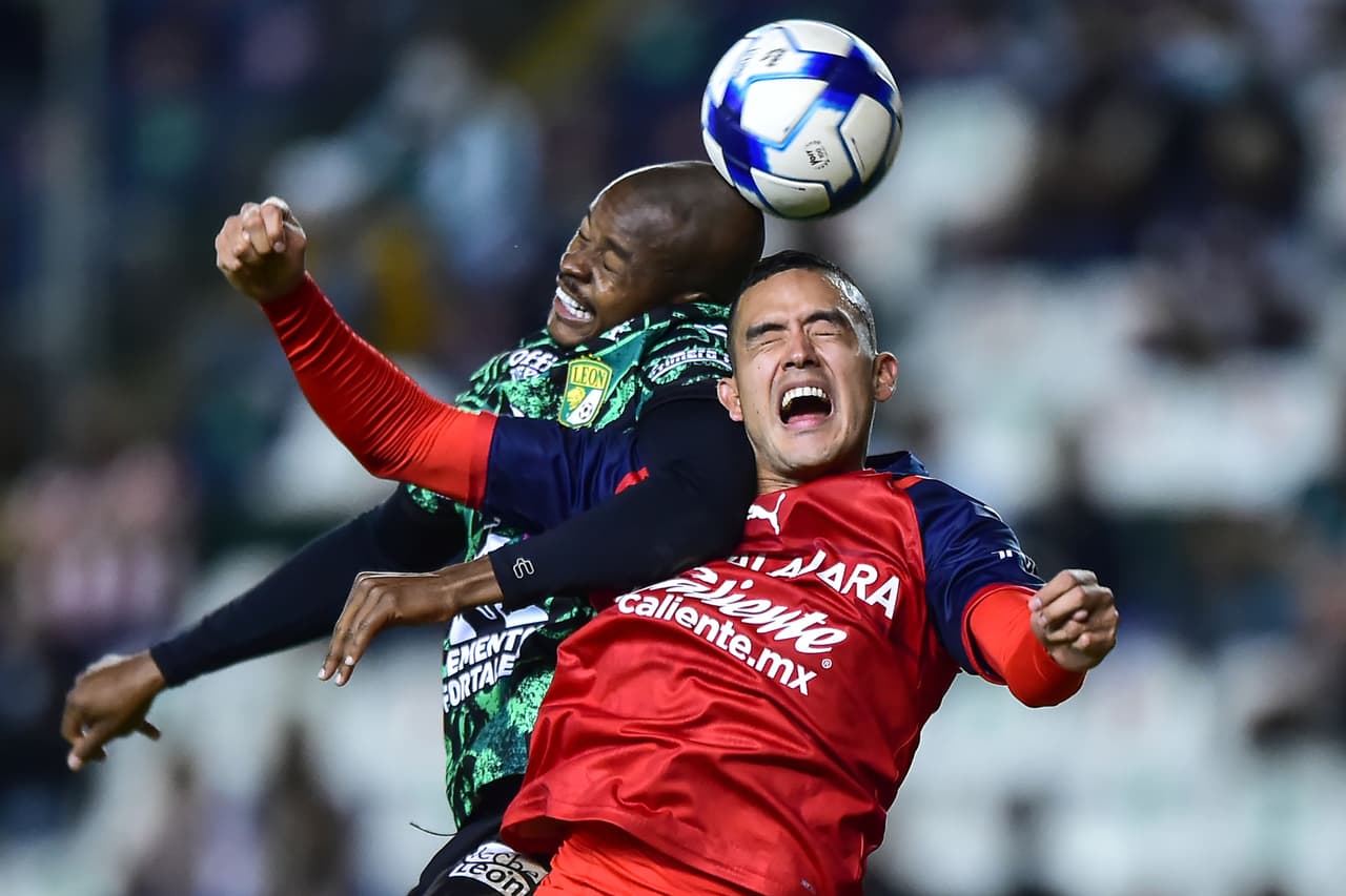 El juego fue disputado y de mucho choque.