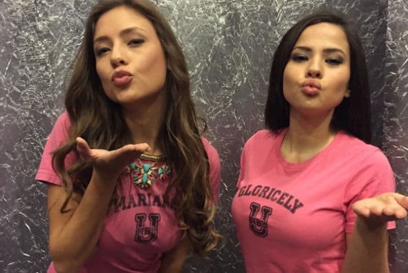 ¡Pero qué besotes se repartieron en esta novena temporada de Nuestra Belleza Latina! Algunos muy tiernos y muestras de gran cariño y otros tan intensos, que desbordaron tremenda pasión. ¿Quieren ver este exquisito repertorio?