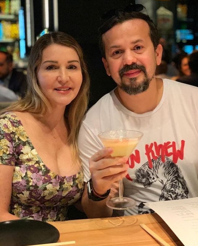 Dijo que el matrimonio de la exvocalista del grupo Límite se estaba 
<b>"tambaleando"</b> y que el músico ya estaba pensando en "irse a vivir a otra casa".
<br>