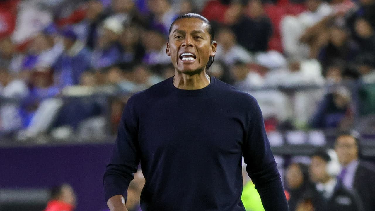Erik Lira por jugar con Cruz Azul a una semana del Mundial