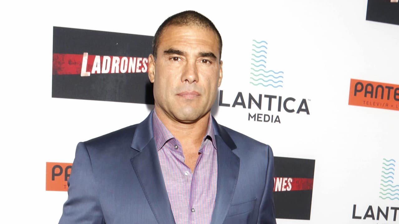 Fernando Colunga y Eduardo Yáñez presentan 'Ladrones'