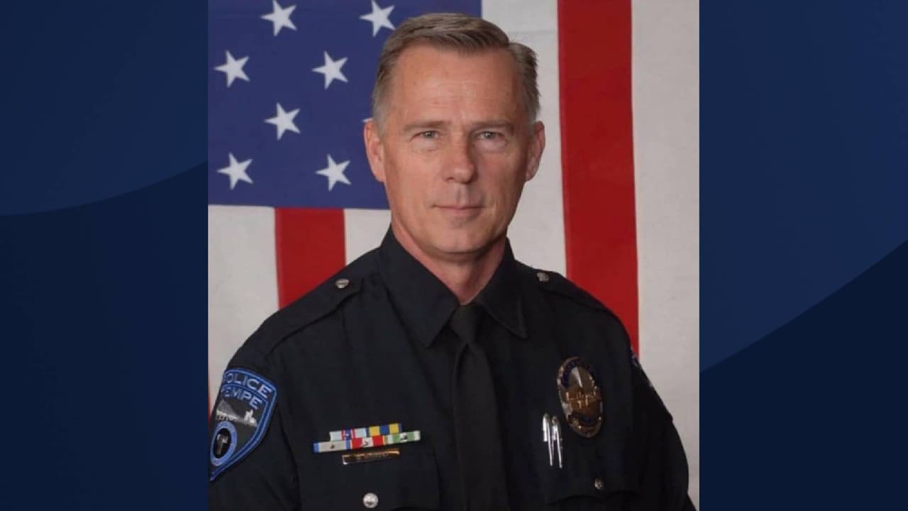 Detective retirado de la policía de Tempe muere por el virus del Nilo Occidental