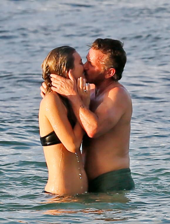 Y el actor dos veces ganador del Oscar se llevó a su nueva pareja a vacacionar al bello Oahu.