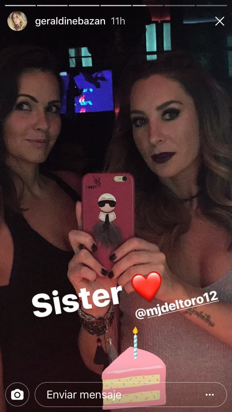 Acudió a un show musical en el centro de la Ciudad de México donde bailó y cantó temas musicales famosos en la década de 1980, como algunos de Juan Gabriel.