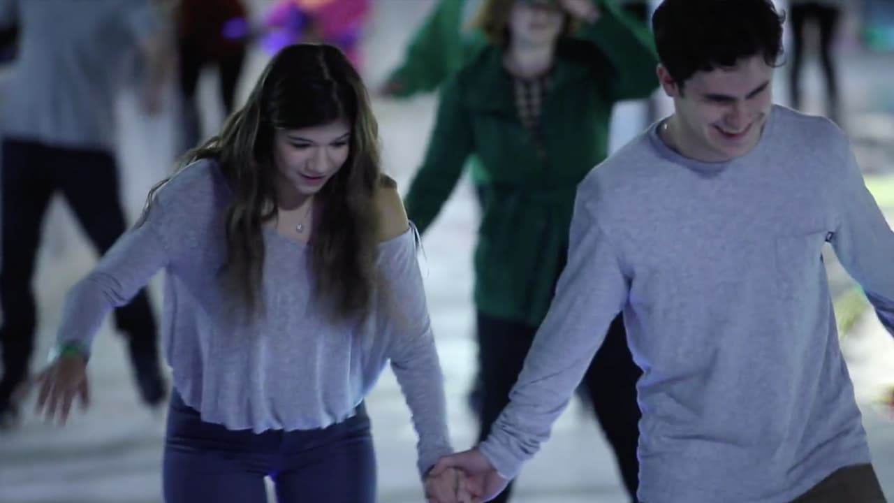 En la celebración del día de apertura el viernes 15 de noviembre, las primeras 50 personas que lleguen patinan gratis.