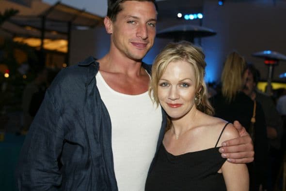 Jennie no se mantuvo alejada mucho tiempo de la TV, ya que en 2002 protagonizó durante cuatro años "What I Like About You", junto a Simon Rex y la ahora problemática Amanda Bynes.