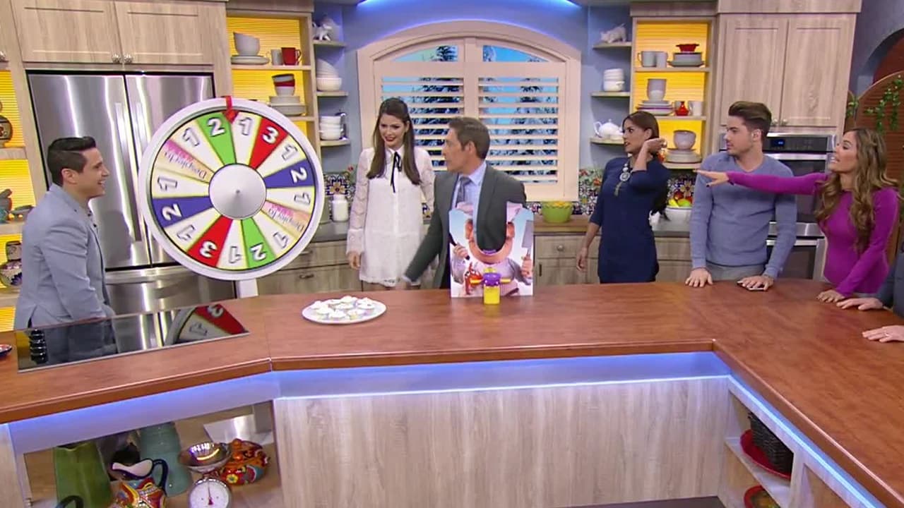 Johnny muy atento a la ruleta, también se salvó de la embarrada.