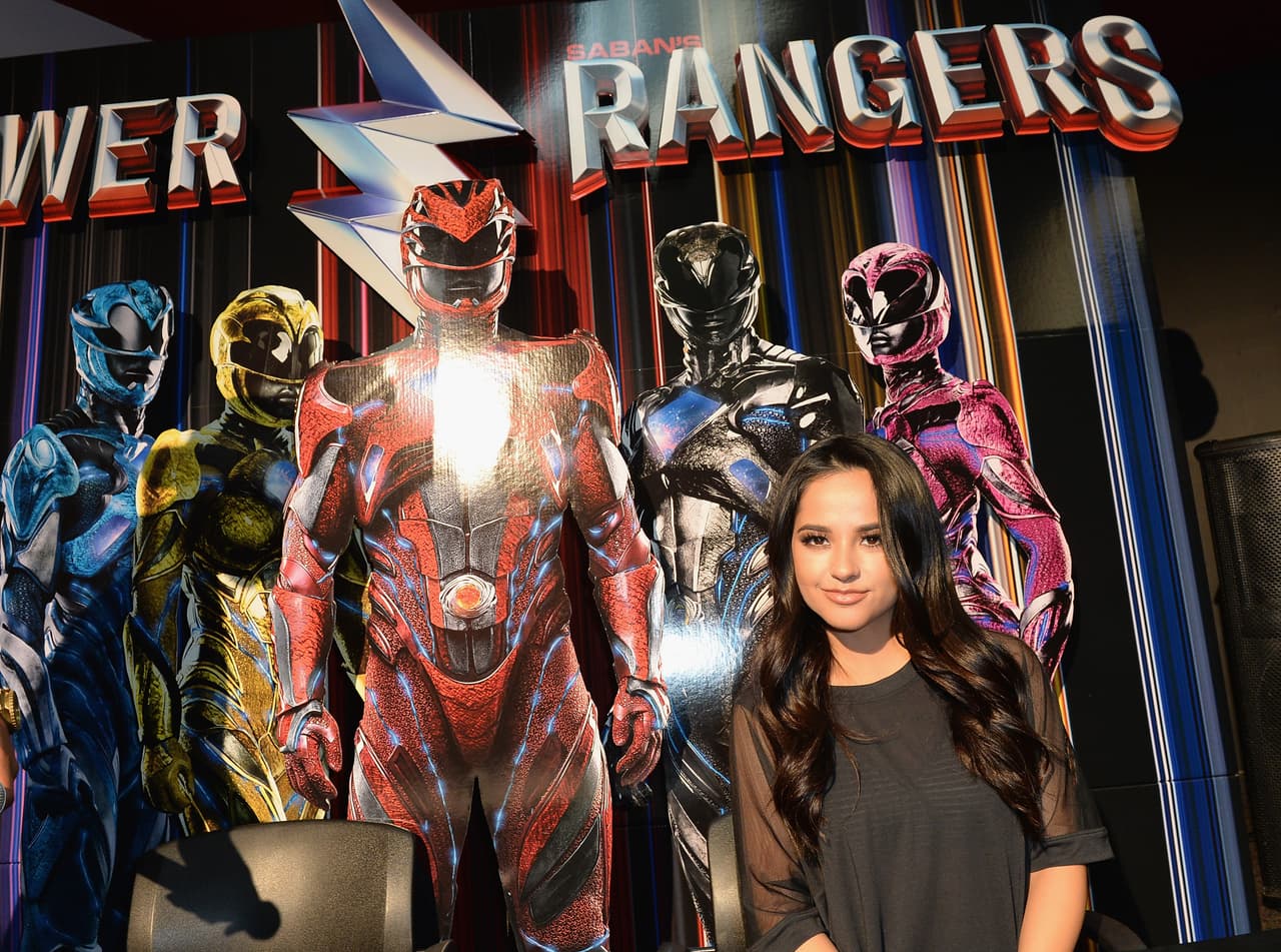 Becky G interpreta a 'Trini', la ranger amarilla.