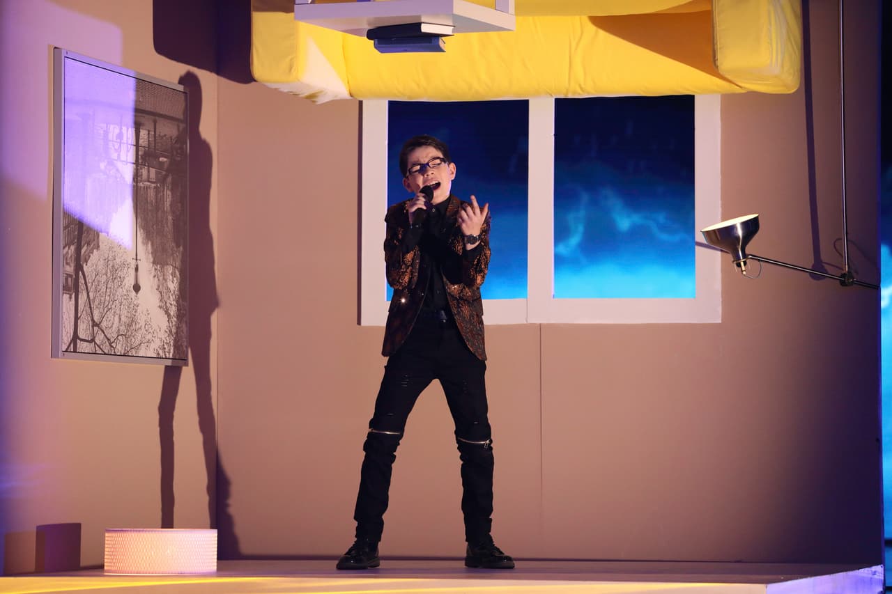 Angelito ofreció una maravillosa interpretación de 'Love on the brain'.