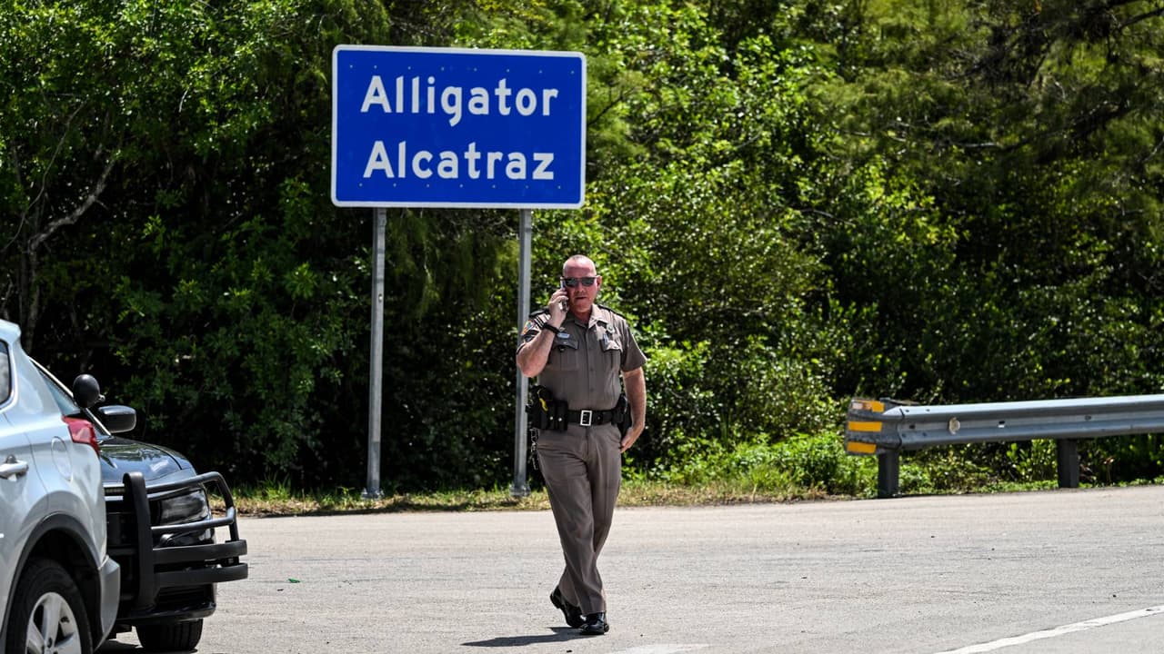 Corte permite seguir usando 'Alligator Alcatraz' de manera temporal: resumen de las noticias del día