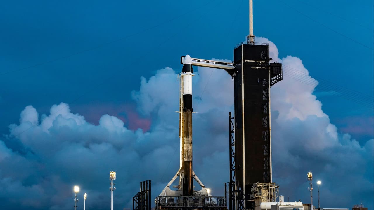 SpaceX prepara un nuevo lanzamiento para el lunes desde la Costa Espacial de Florida