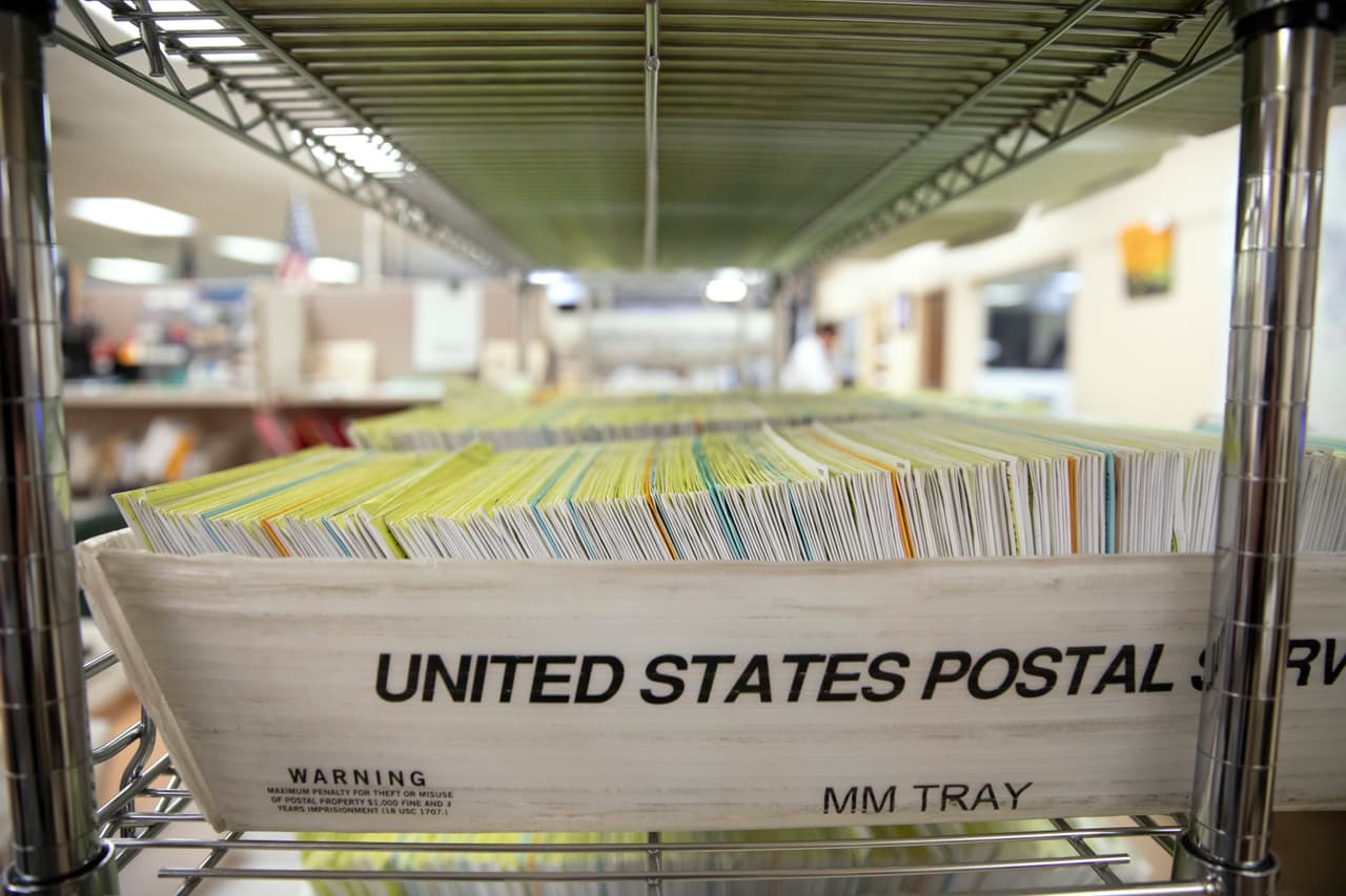 Estados podrían recibir fondos federales para aliviar el aplazamiento de las elecciones por el coronavirus