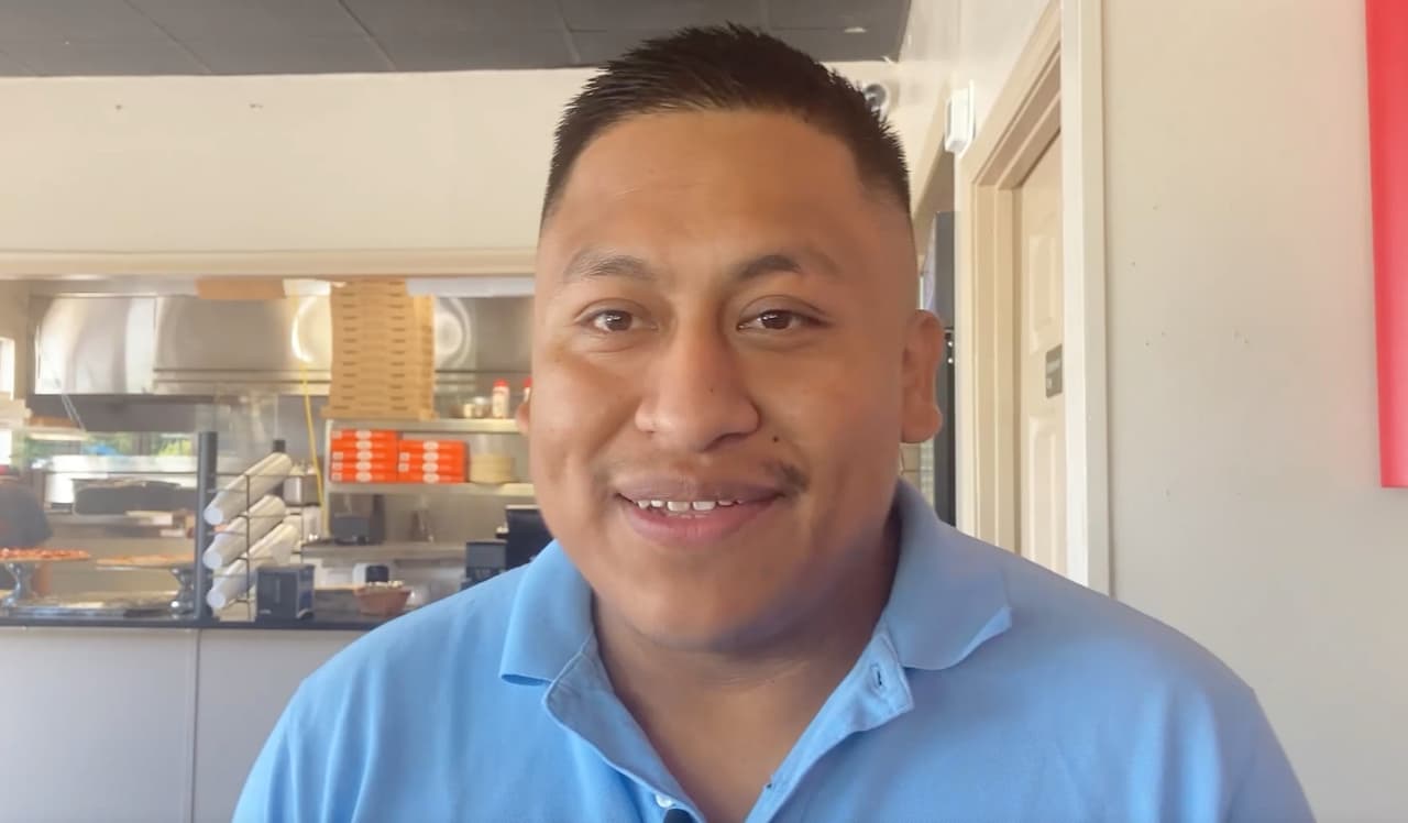 "Empleados sí hay": comerciante hispano dice su secreto para lidiar con la escasez de trabajadores