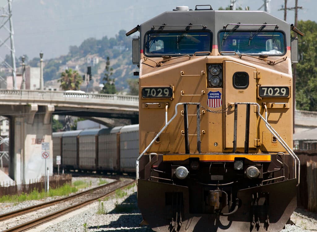 De acuerdo con registros de la compañía ferroviaria Union Pacific y de LAPD, los saqueos se han perpetrado por meses.
