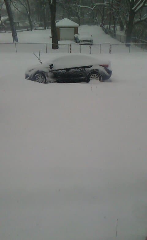 En materia de cierre de actividades, el distrito escolar de las Escuelas Públicas de Chicago (CPS), el tercer distrito más grande del país, anunció que cancelaba clases este viernes.