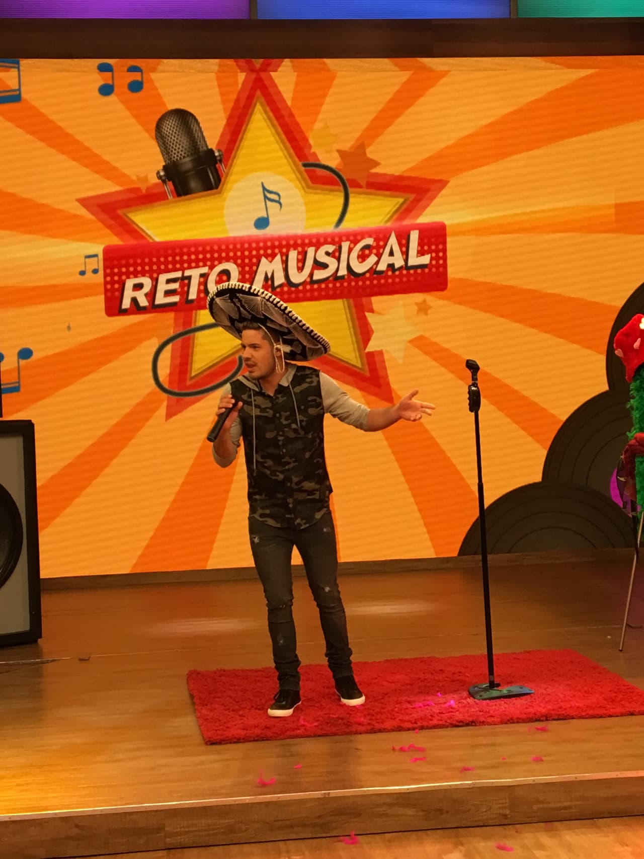 William nos sorprendió con su bella interpretación.