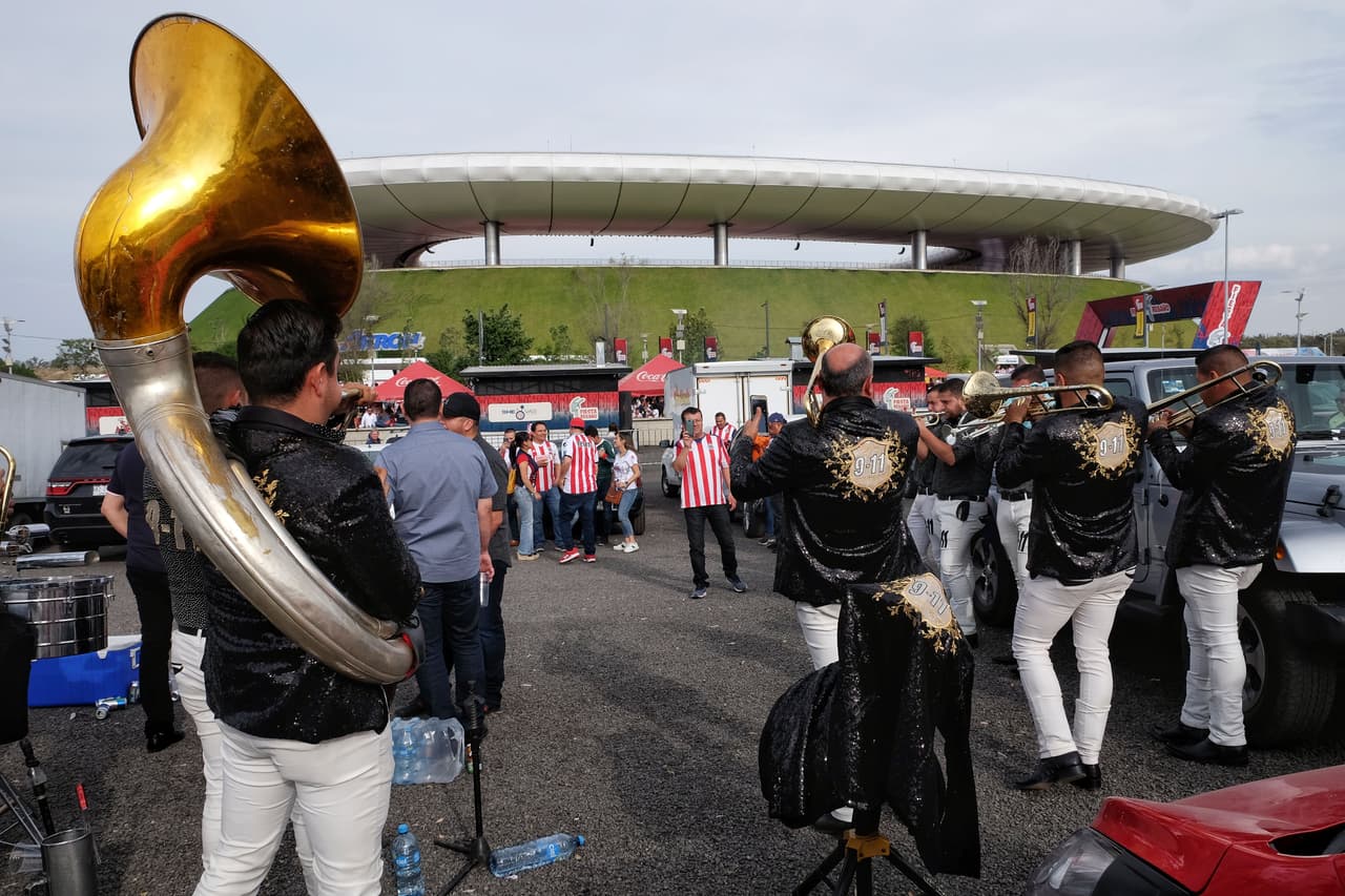 Los fanáticos de Chivas y América se alistan para el Clásico Nacional en la Jornada 11 del Clausura 2019 de la Liga MX.